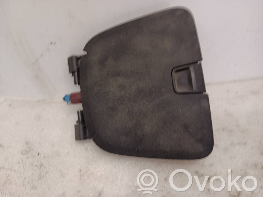 Chevrolet Volt I Daiktadėžė 