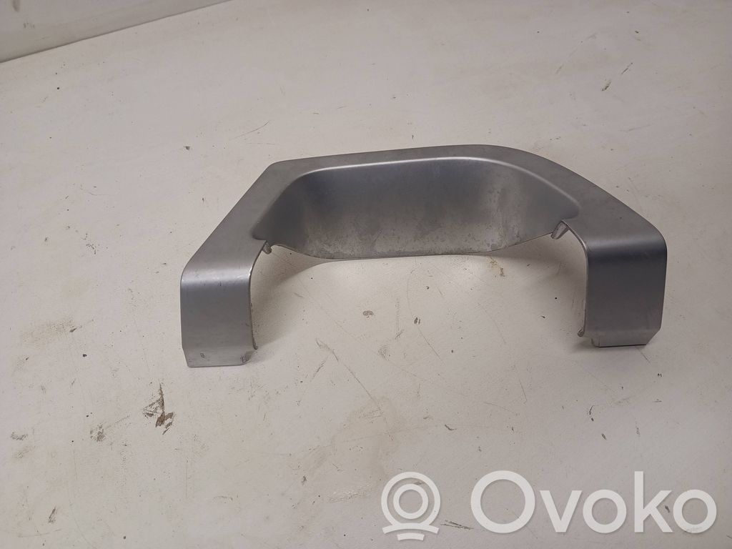 Volvo XC90 Front door interior handle trim 