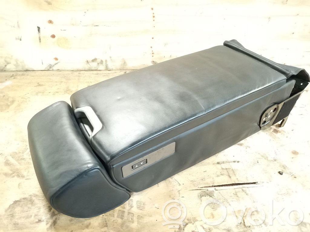Rear seat armrest   BM1329,6907320