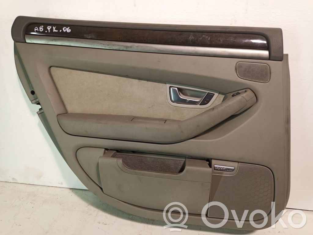 Audi A8 S8 D3 4E Takaoven verhoilu 