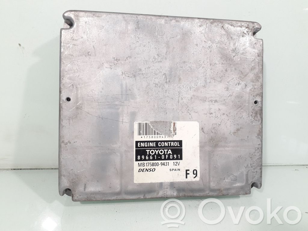 Toyota Corolla Verso AR10 Engine control unit/module 