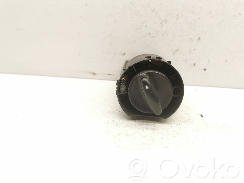 Audi A6 S6 C5 4B Light switch 