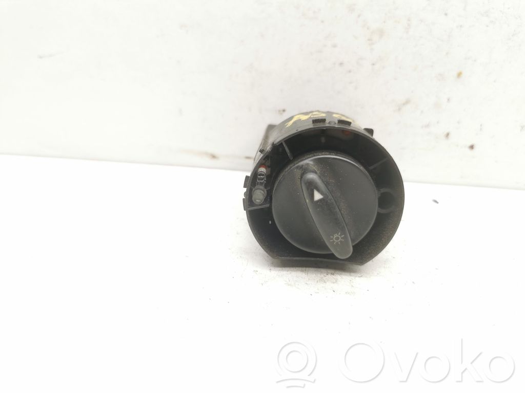 Audi A6 S6 C5 4B Light switch 