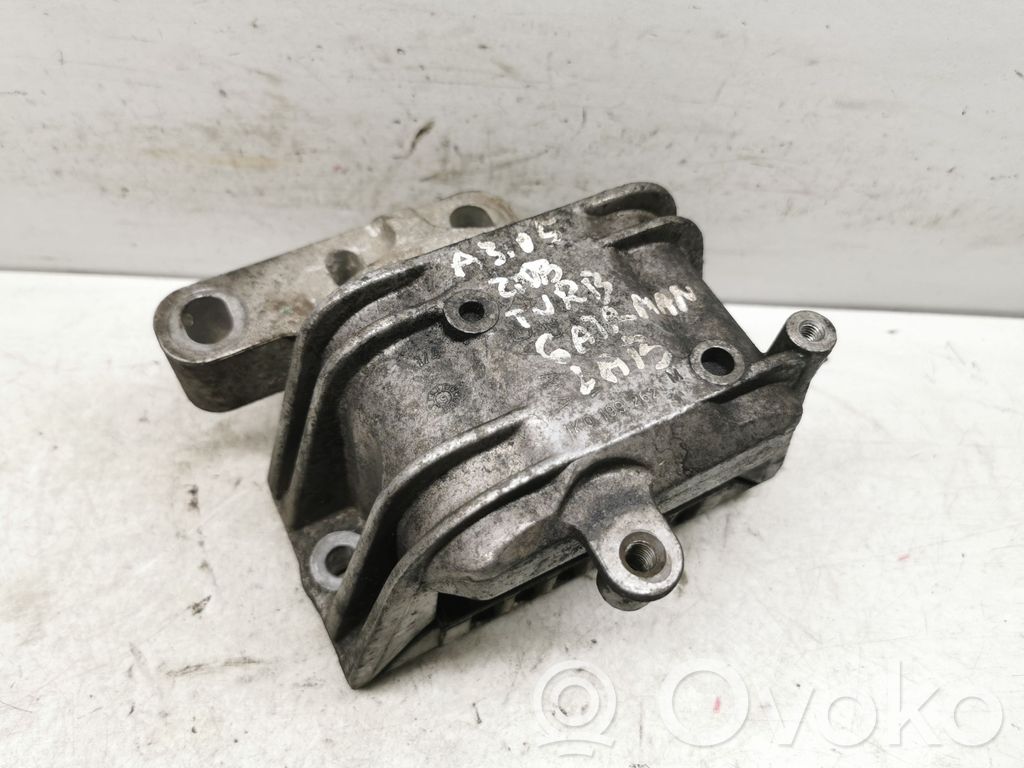 Audi A3 S3 A3 Sportback 8P Engine mount bracket 