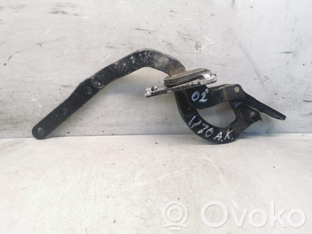 Volvo V70 Tailgate/trunk/boot hinge 