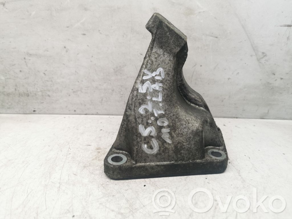 Audi A6 S6 C5 4B Engine mounting bracket 