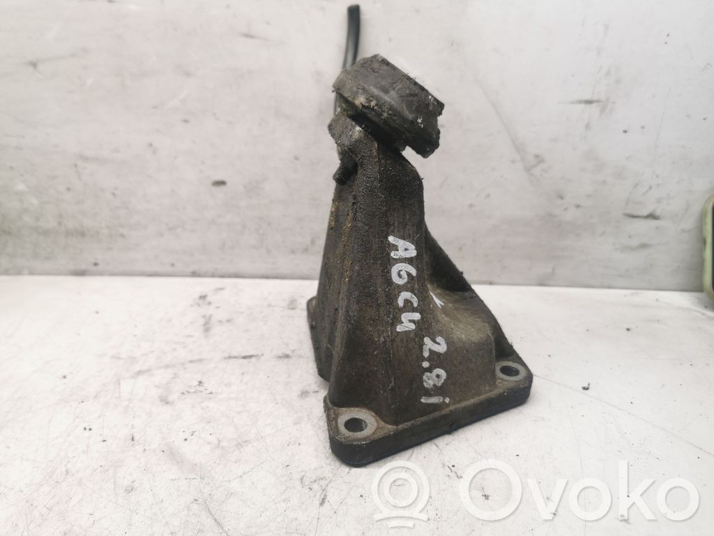 Audi A6 S6 C4 4A Engine mounting bracket 