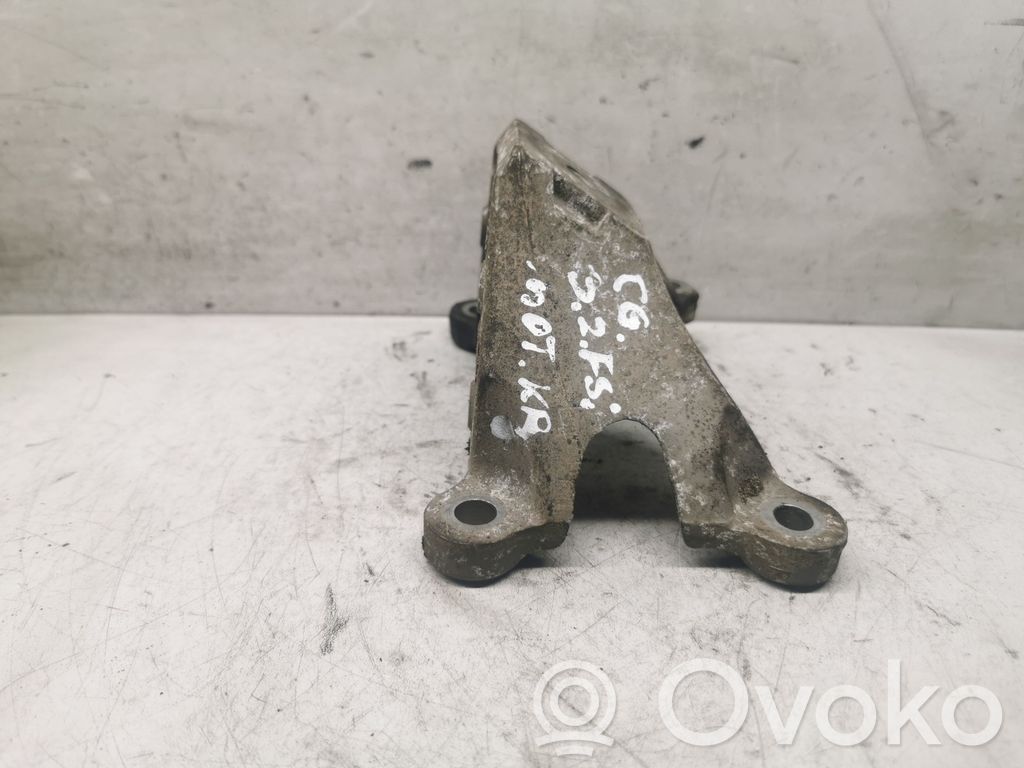 Engine mounting bracket   4F0199307M