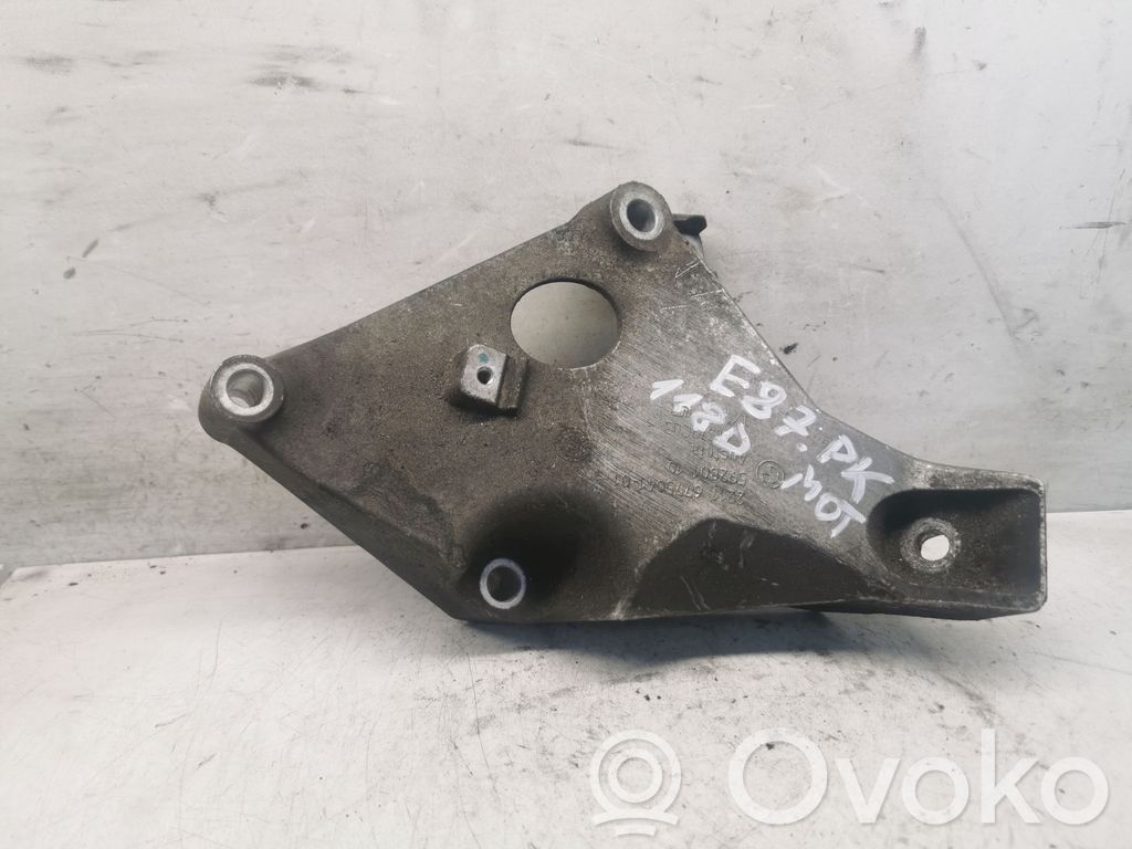 Engine mounting bracket   2211677504101