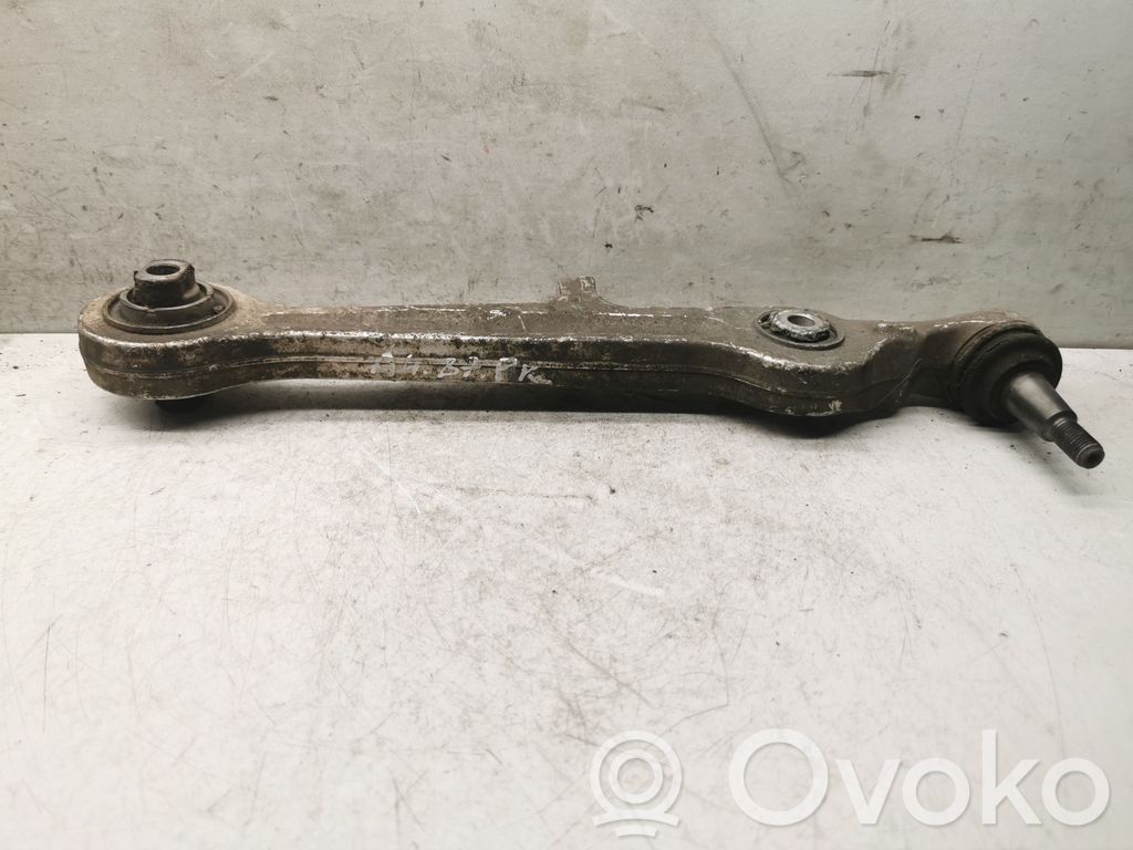 Audi A4 S4 B7 8E 8H Svira 