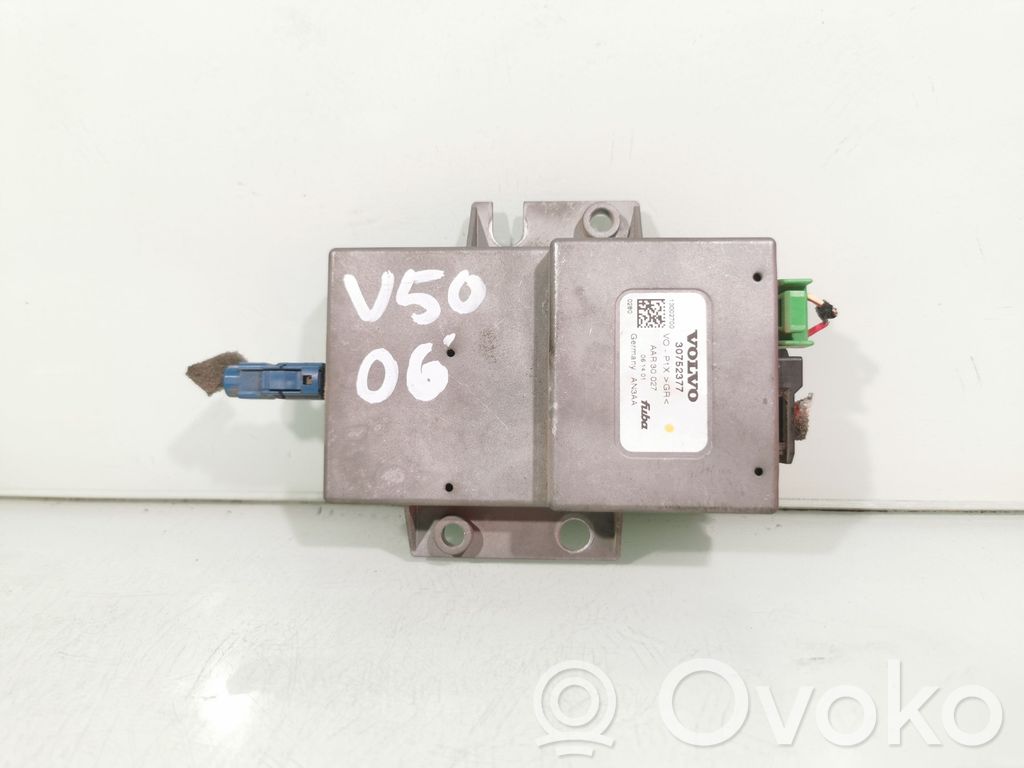 GPS navigation control unit/module   30752377