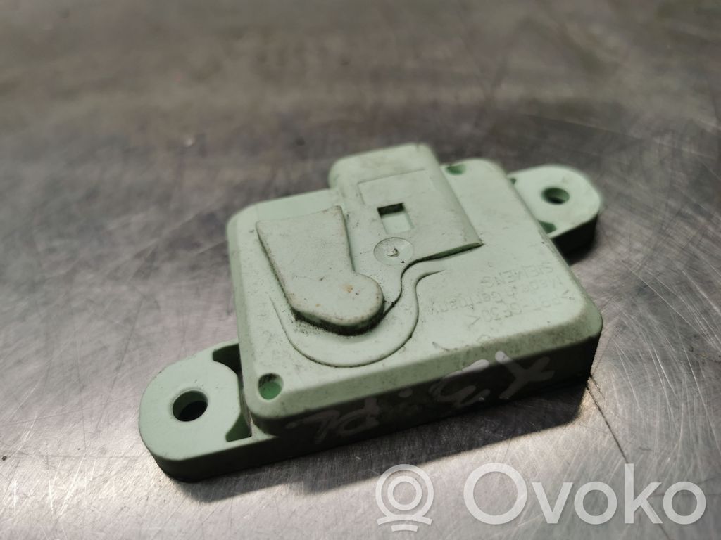 BMW X3 E83 Airbag deployment crash/impact sensor 