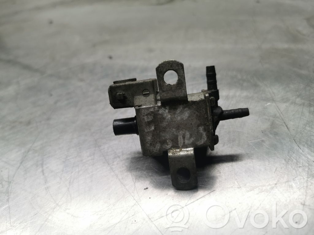 BMW 5 E34 Solenoidinis vožtuvas 