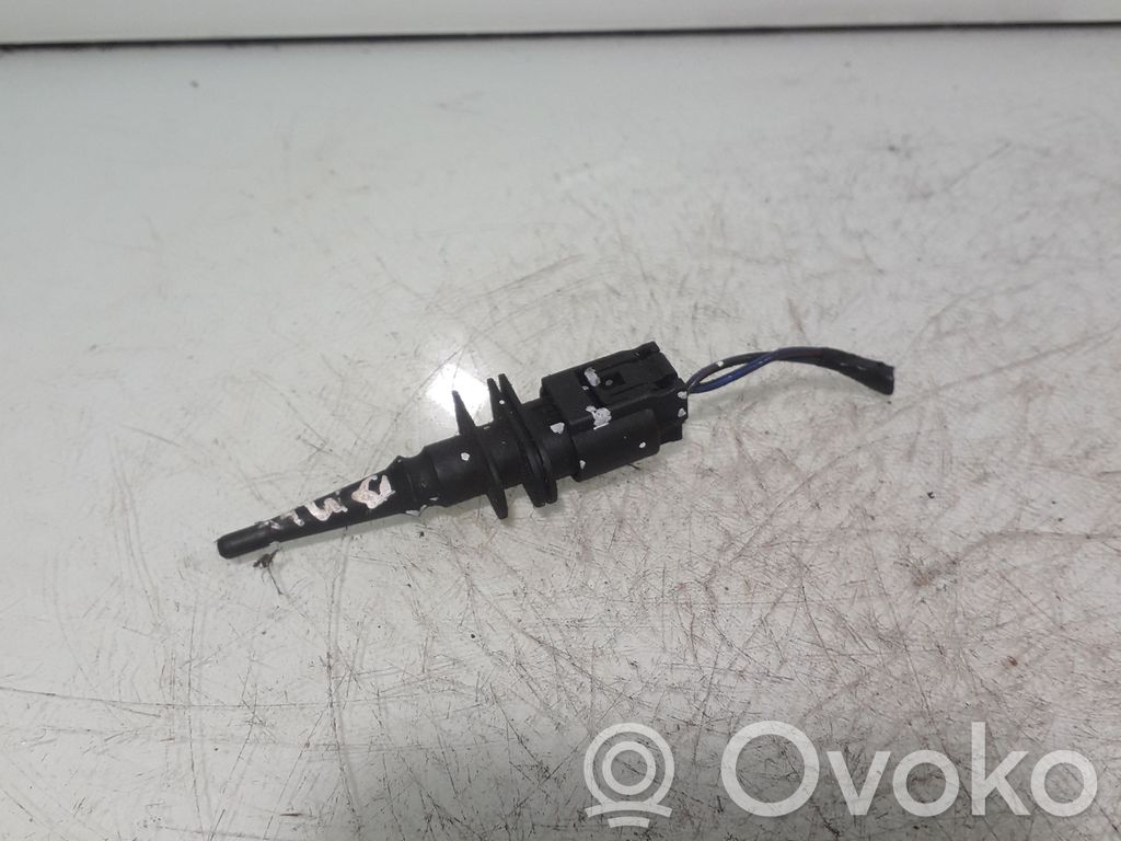 Outside/external air temperature sensor   6905050