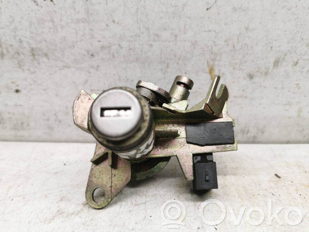 Audi A4 S4 B6 8E 8H Tailgate exterior lock 