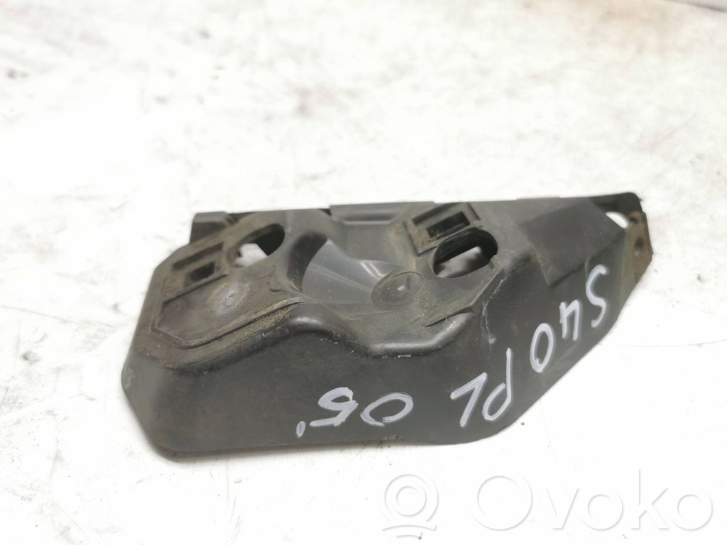 Volvo S40 Rear bumper mounting bracket 