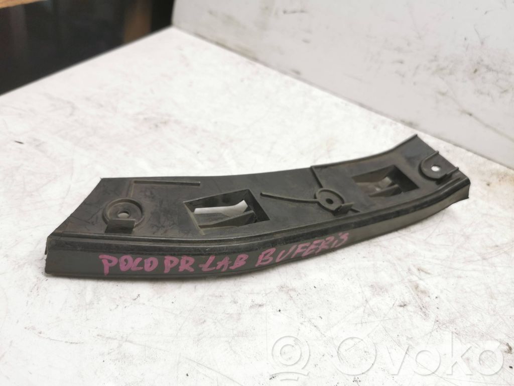 Volkswagen Polo Soporte del parachoques delantero 