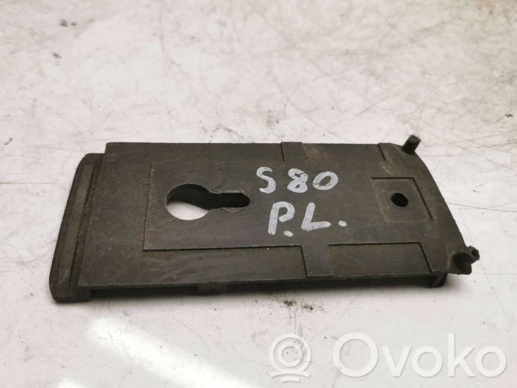Volvo S80 Front bumper mounting bracket 