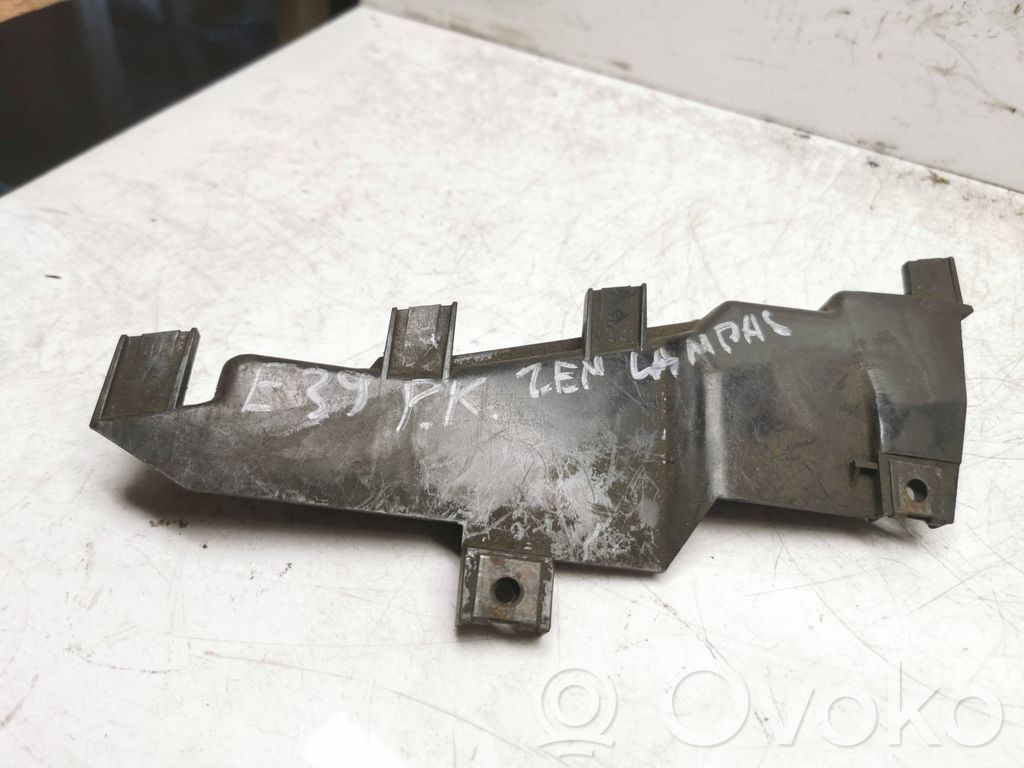 BMW 5 E39 Headlight/headlamp mounting bracket 