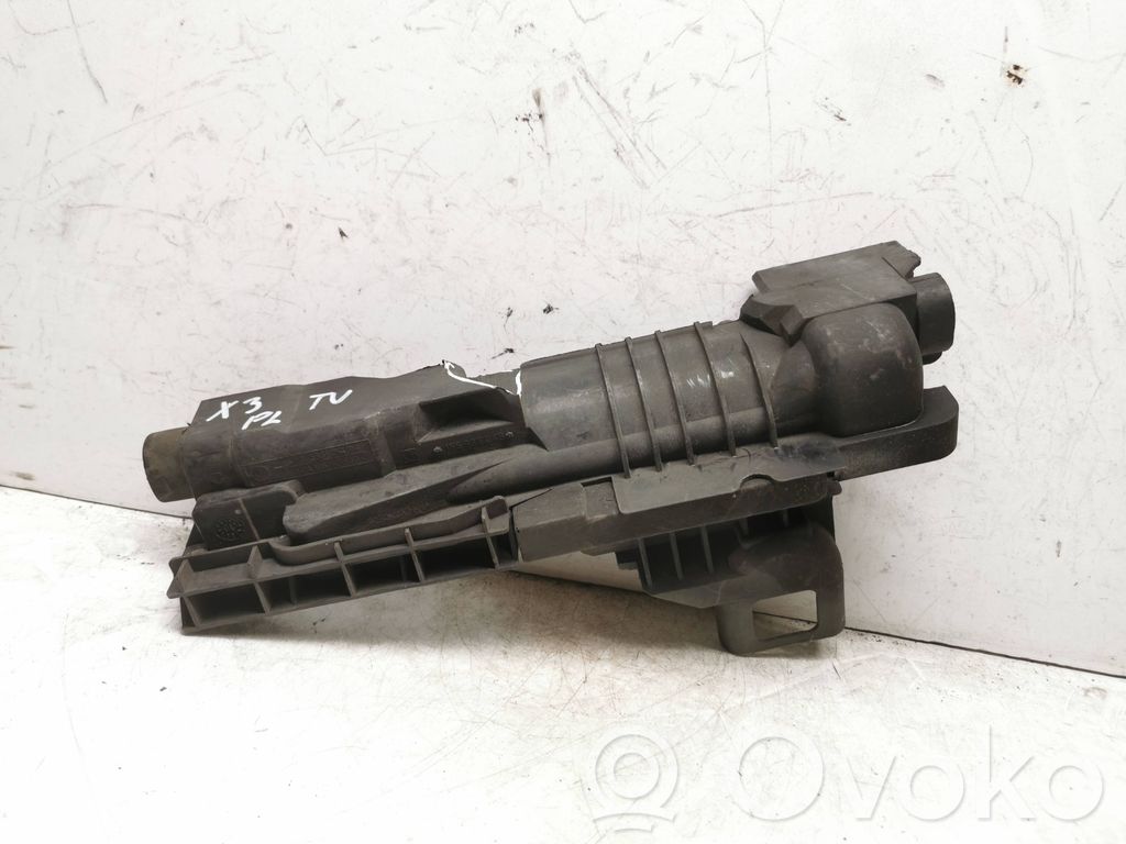 BMW X3 E83 Radiator mount bracket 