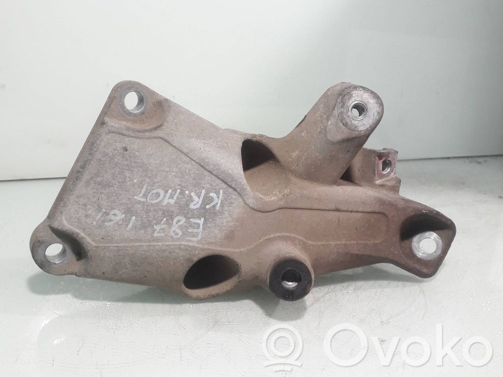 Engine mounting bracket   22116776529,24168110,221133