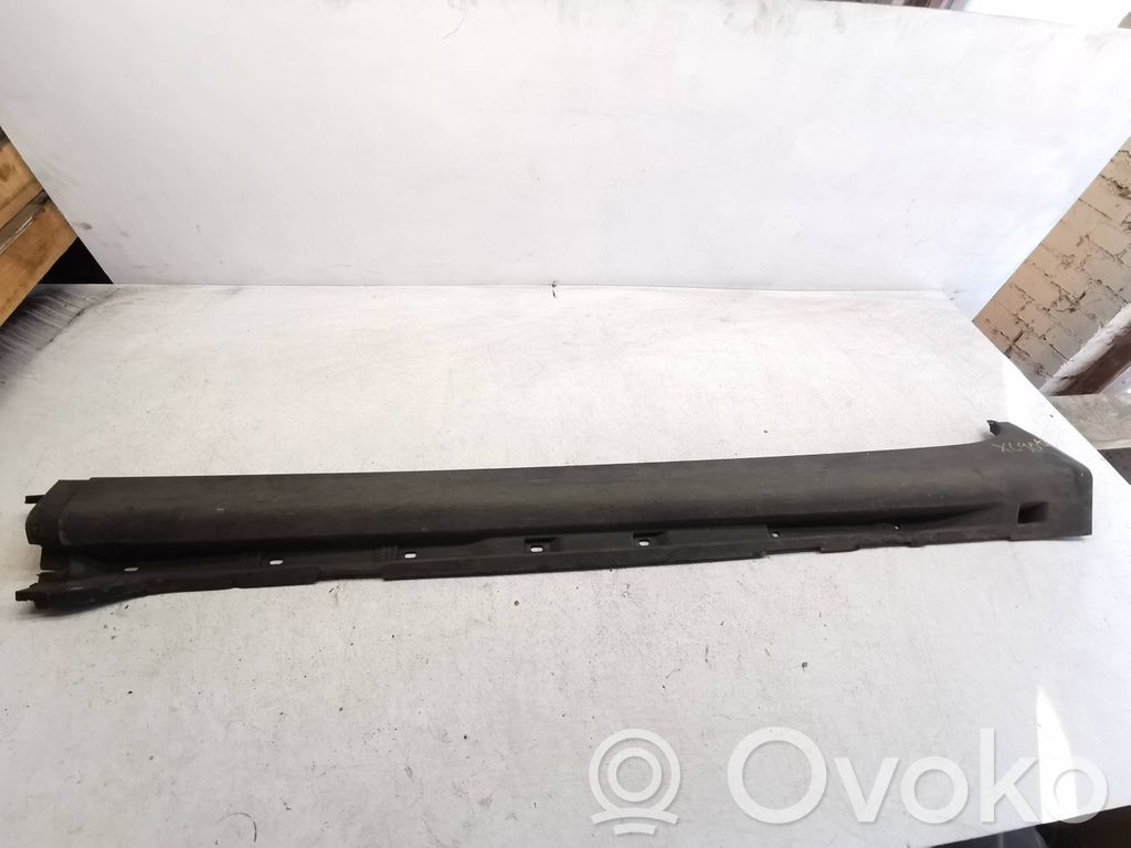 Volvo XC90 Sill 