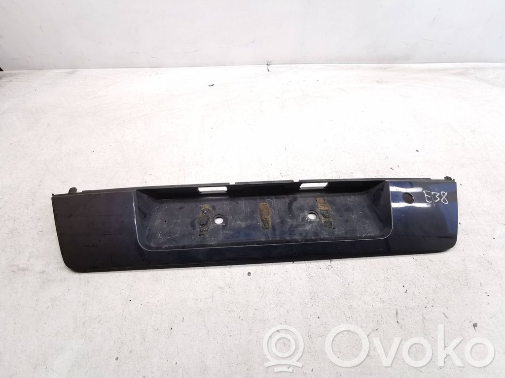 BMW 7 E38 Tailgate trim 