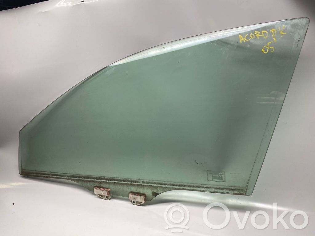 Honda Accord Front door window glass four-door 