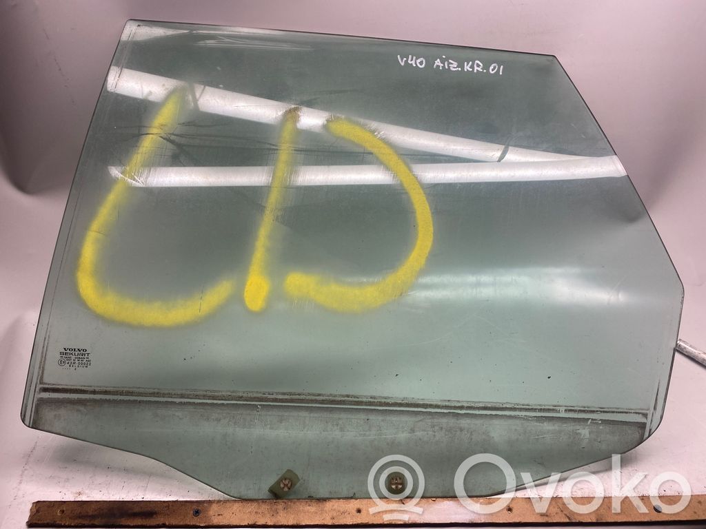 Volvo S40, V40 Rear door window glass 