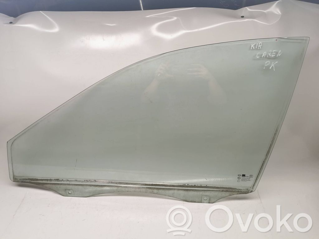 KIA Carens I Front door window glass four-door 