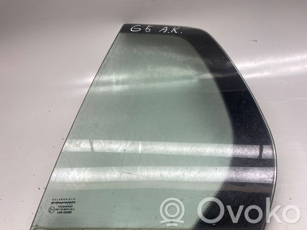 Volkswagen Golf V Rear door window glass 