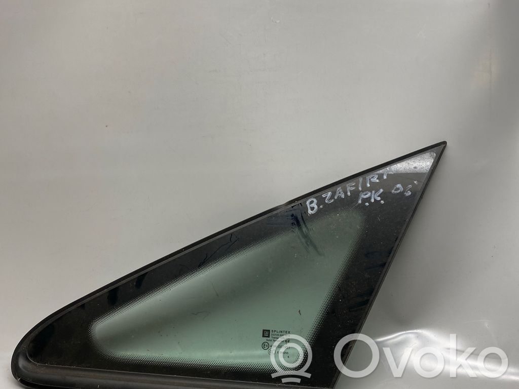 Opel Zafira B Front door vent window glass four-door 