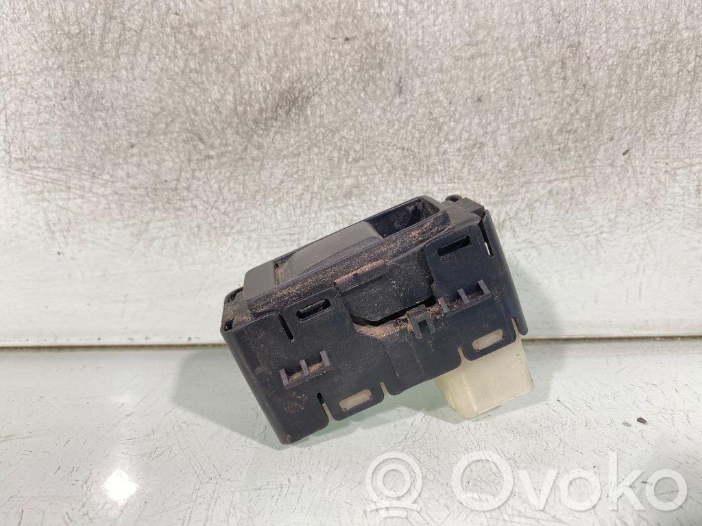 Electric window control switch   56040693ADA