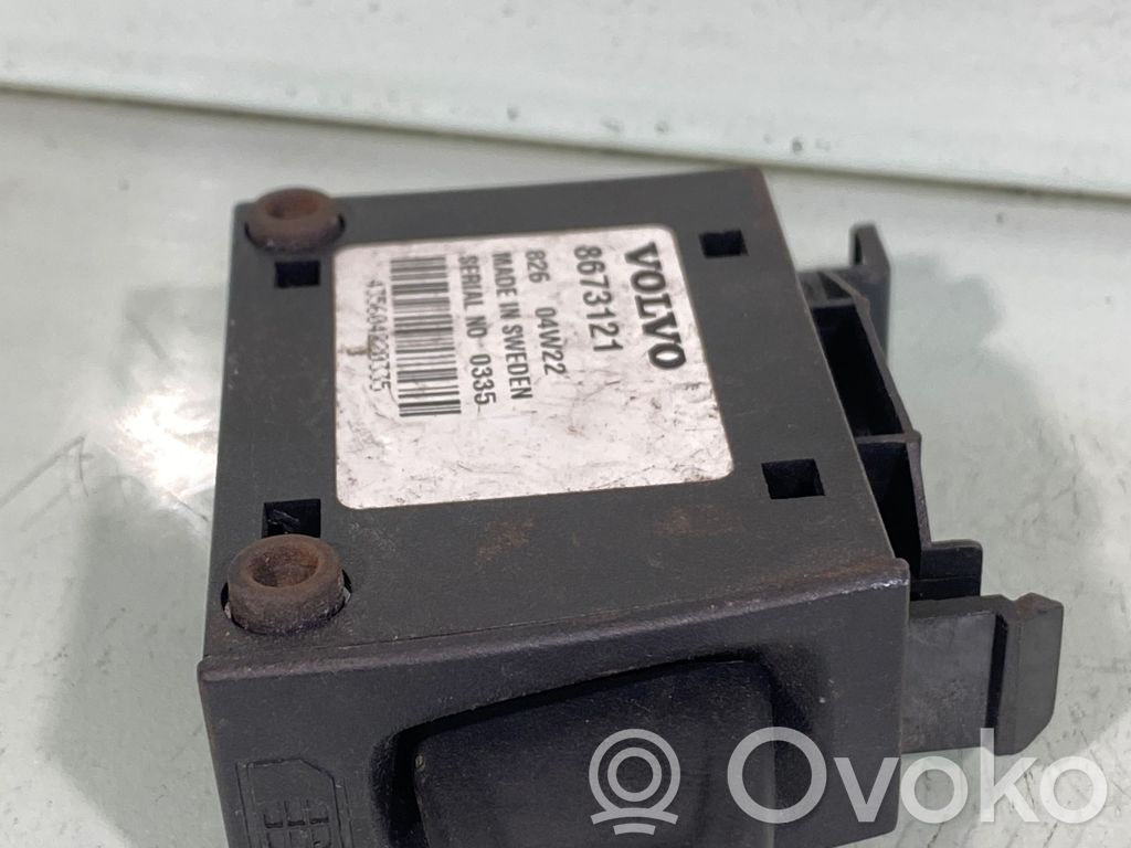 Volvo V50 GPS navigation control unit/module 