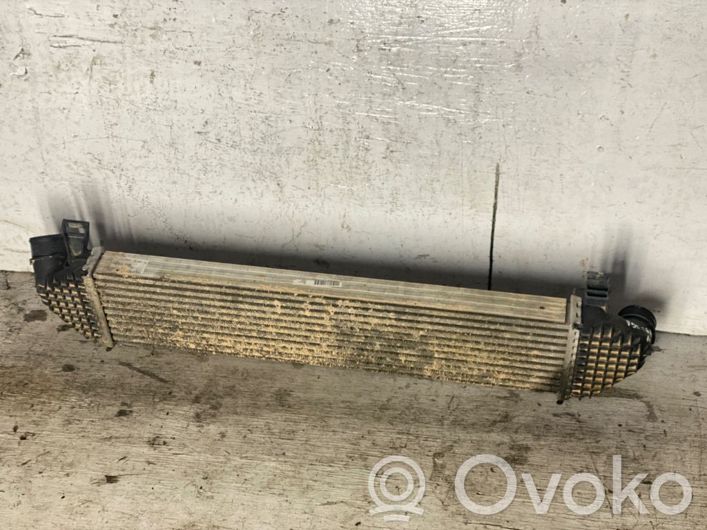 Volvo V50 Interkūlerio radiatorius 