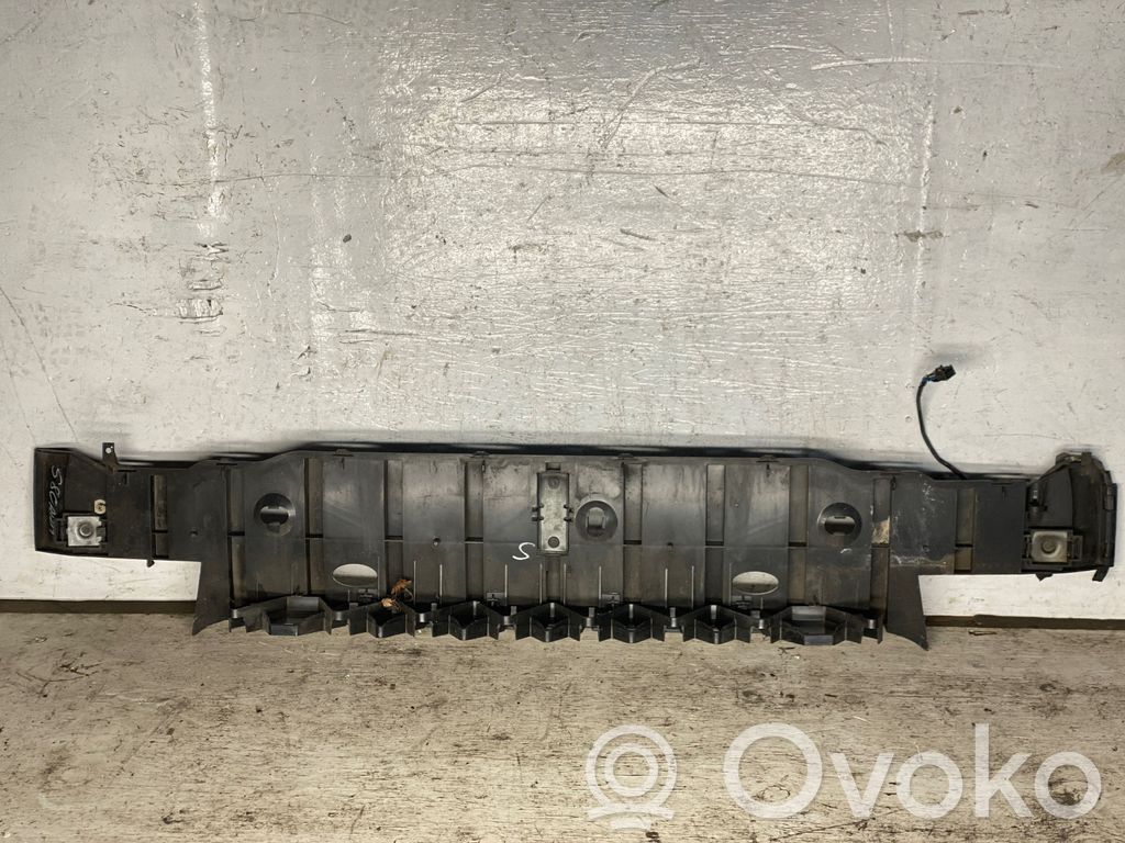 Volvo S80 Soporte de montaje del parachoques trasero 