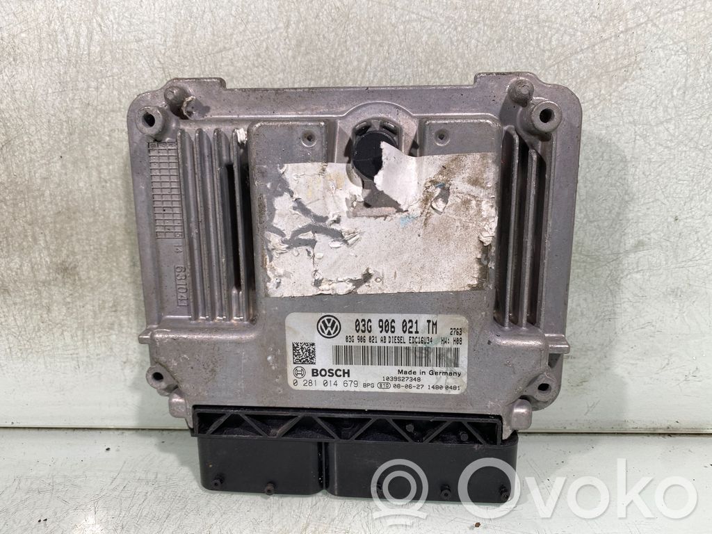 Volkswagen Golf VI Engine control unit/module 