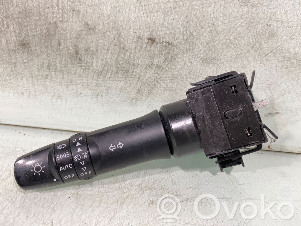 Mitsubishi Outlander Indicator stalk 