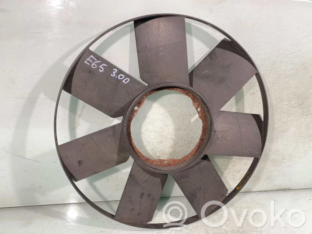 BMW 7 E65 E66 Ventiliatora propellers 
