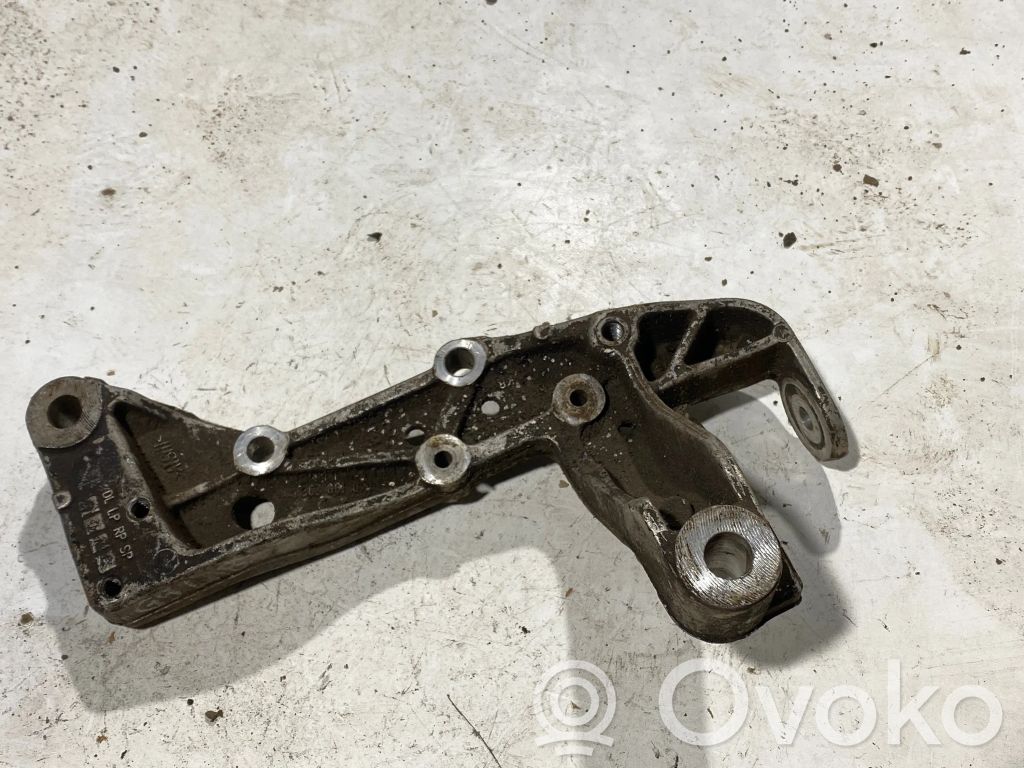 Volkswagen Golf V Front subframe 