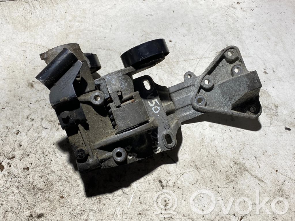 Volvo V50 A/C compressor mount bracket 