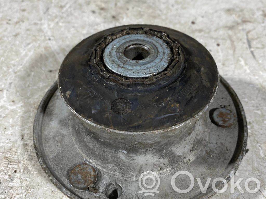 BMW 3 E46 Coil spring mount 