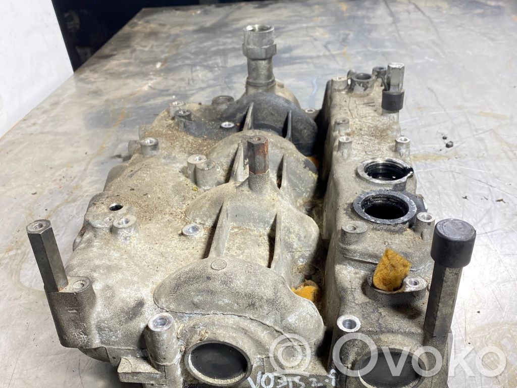 Chrysler Voyager Rocker cam cover 