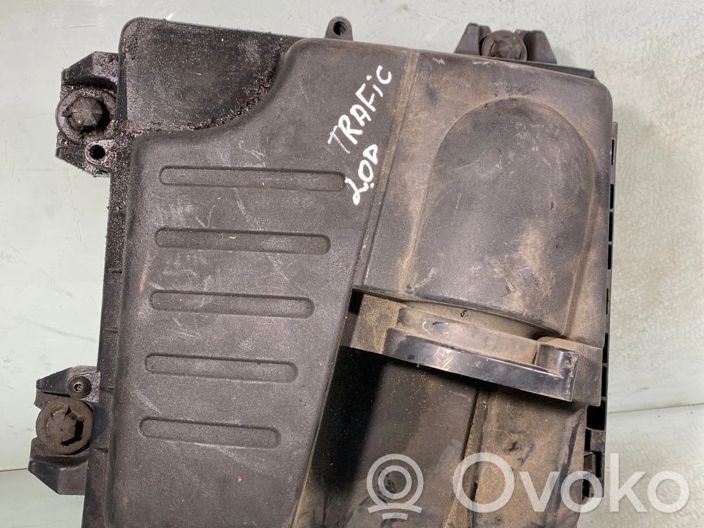 Renault Trafic II (X83) Air filter box 