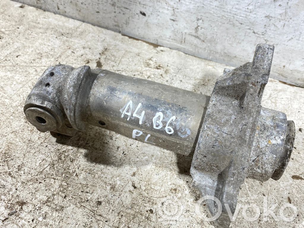 Audi A4 S4 B6 8E 8H Priekšpusē bampera amortizators 