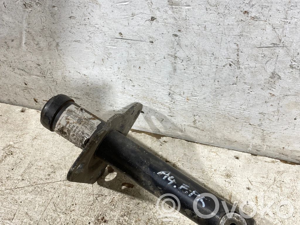 Audi A4 S4 B5 8D Front bumper shock/impact absorber 
