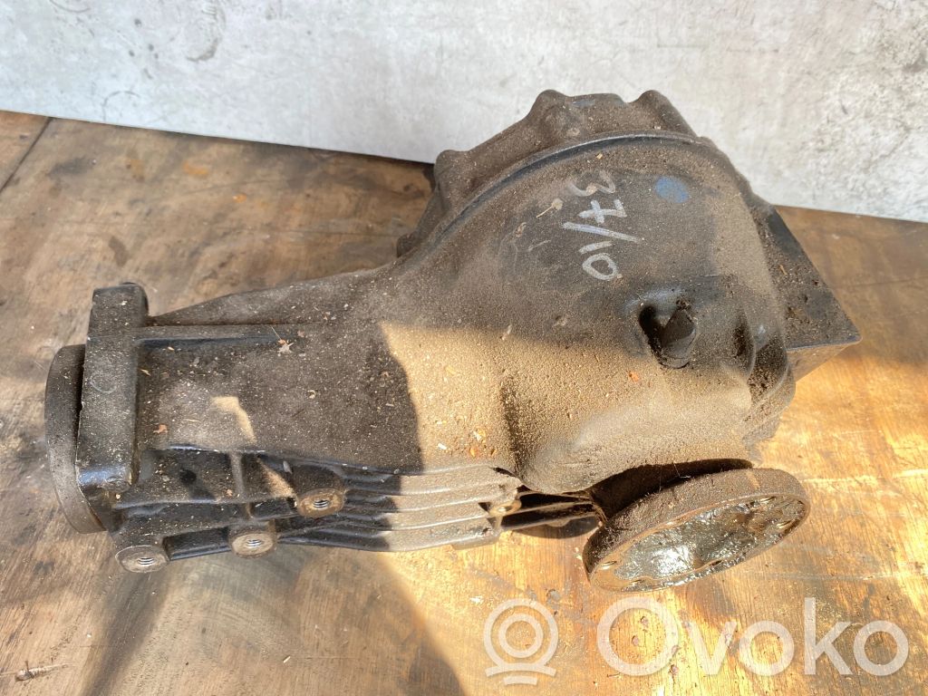 Audi A6 S6 C5 4B Galinis reduktorius 