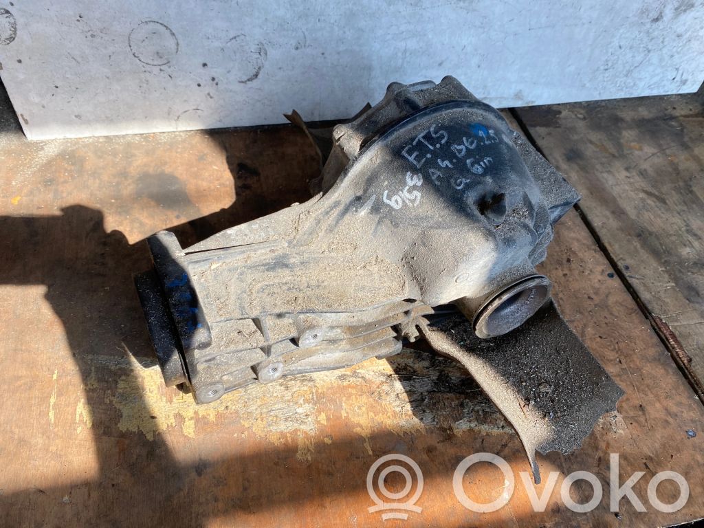 Audi A4 S4 B6 8E 8H Задний редуктор 