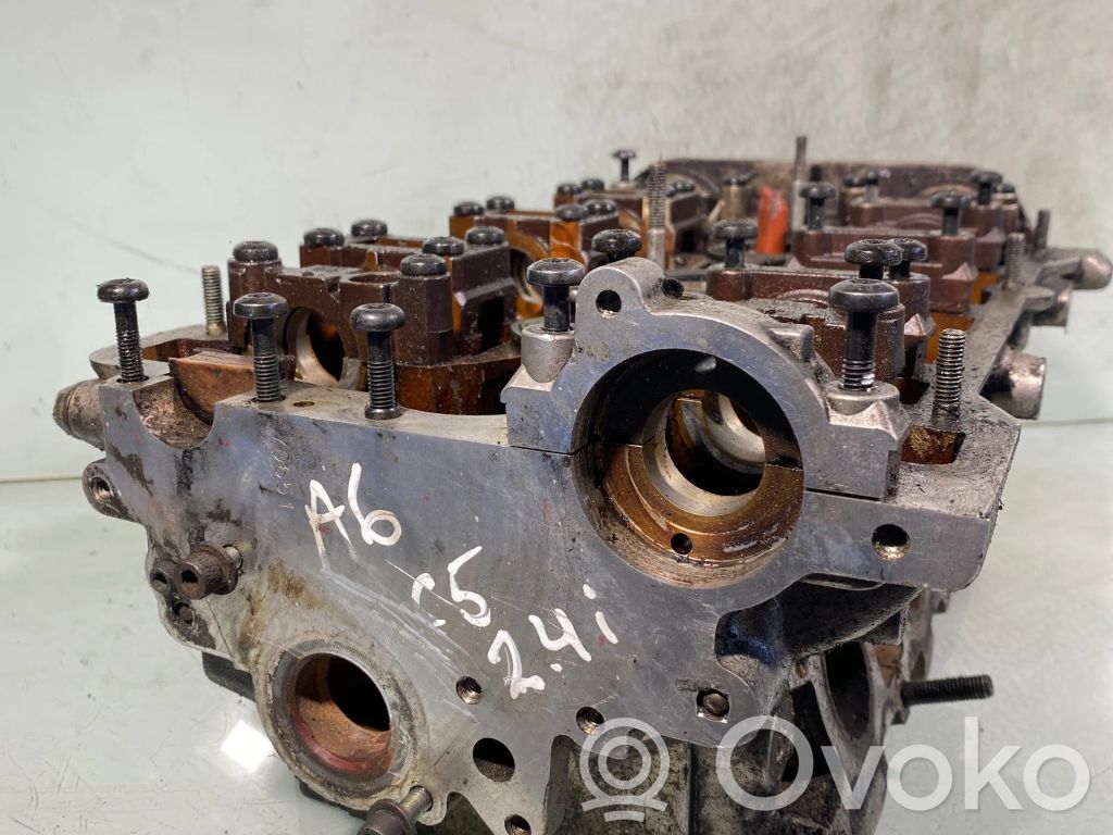 Engine head   078103373P