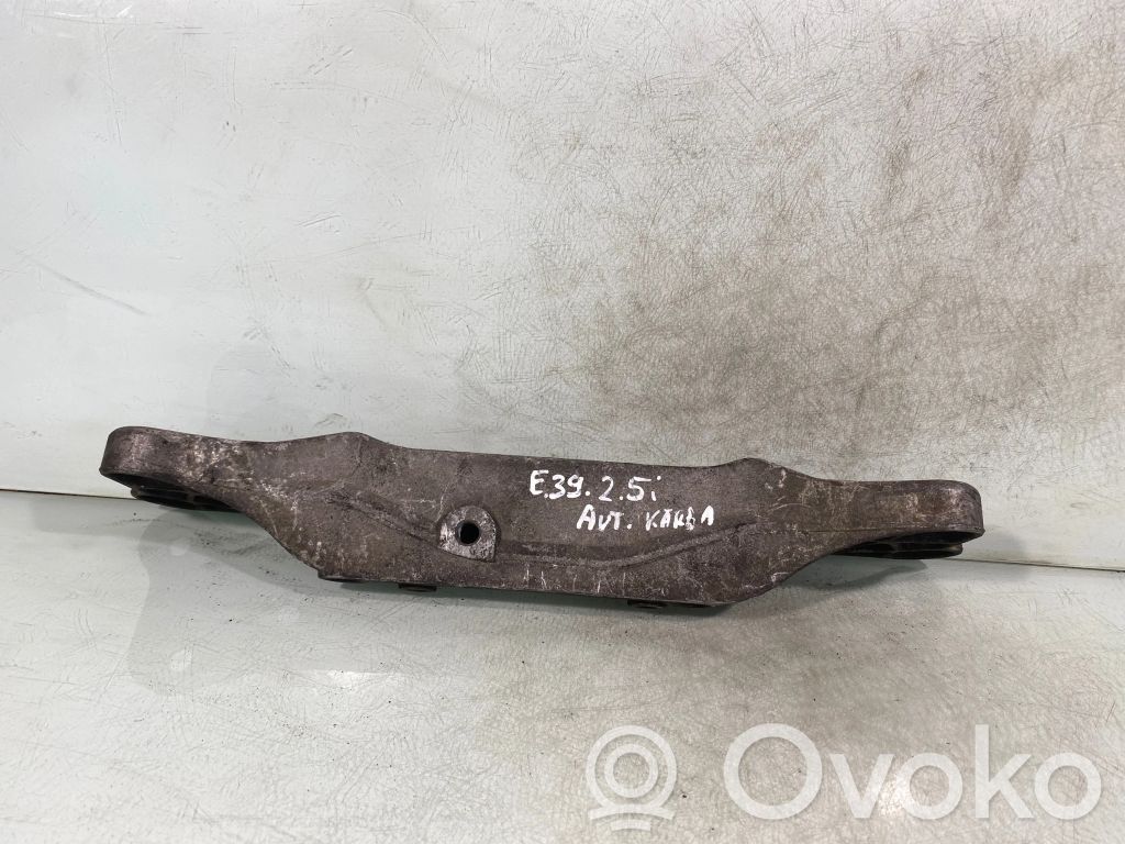 Gearbox mounting bracket   1092477